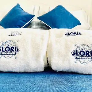 gloria-10.hotels-lisbon-portugal.com/